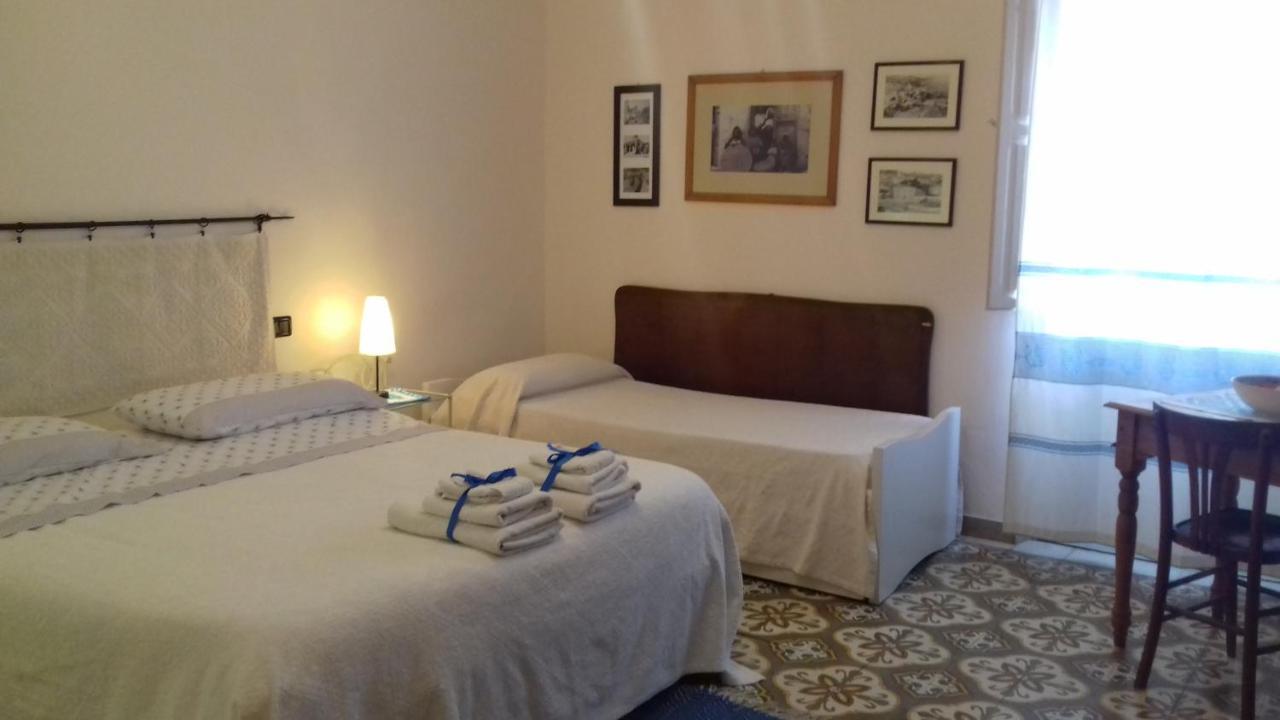 S'Attobiu Guest Rooms Теулада Экстерьер фото
